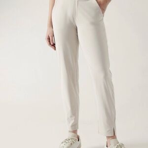 Athleta Women's Brooklyn Ankle Pant Abalone Grey/Cream Pants in Size 2